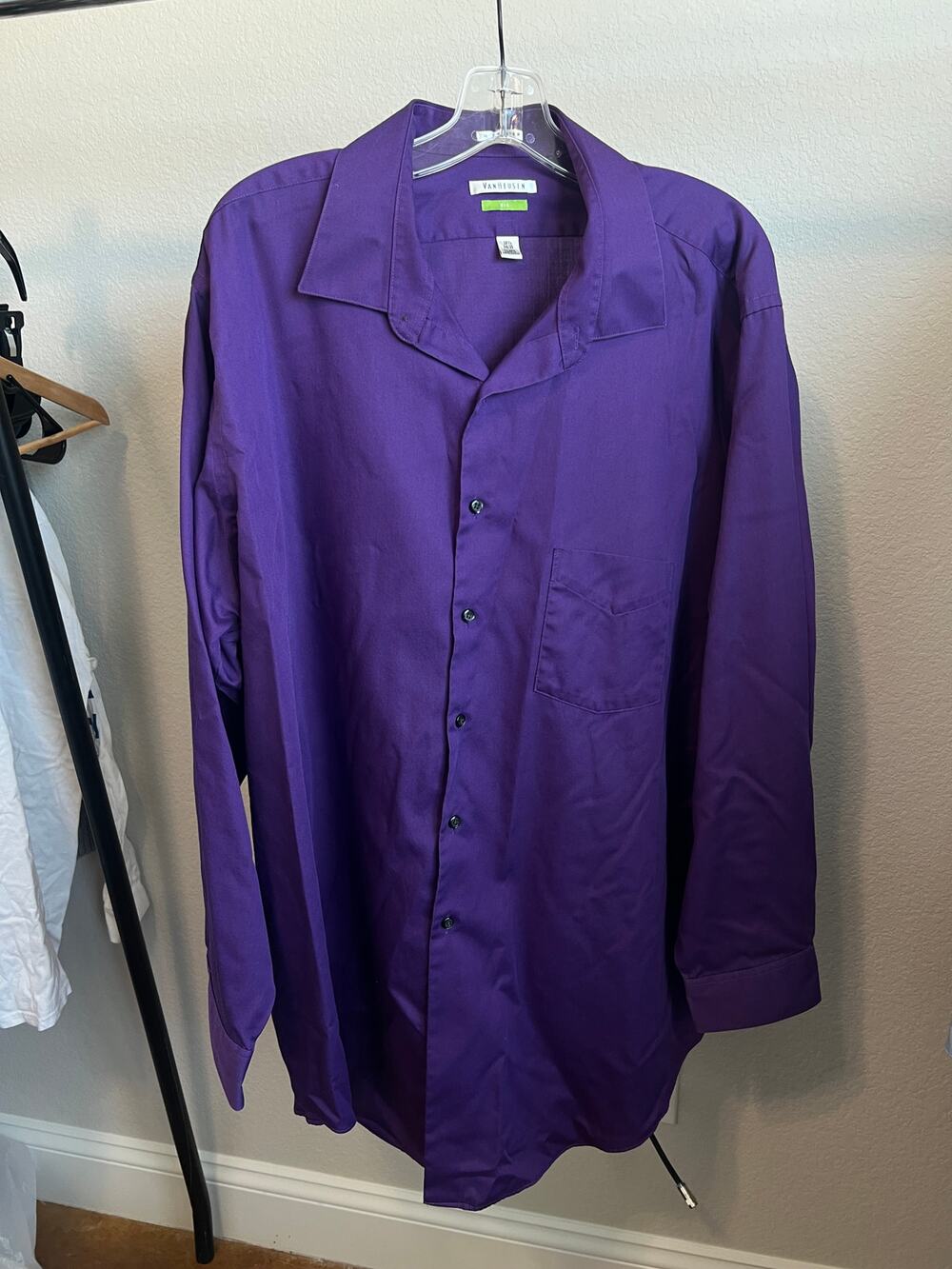 Purple Van Heusen Lux Sateen  Big 18.5 34/35